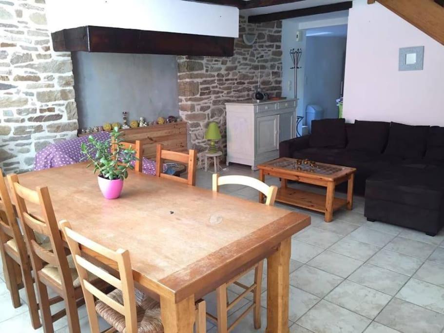 Meuble Sur L'Ile De Tascon A 300 M De La Plage Saint-Armel Exteriör bild
