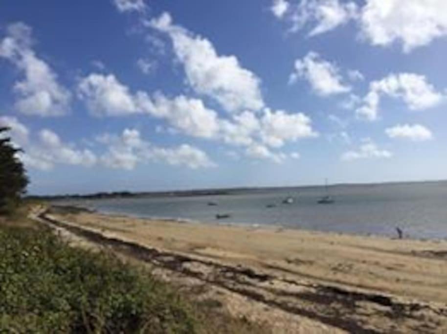 Meuble Sur L'Ile De Tascon A 300 M De La Plage Saint-Armel Exteriör bild